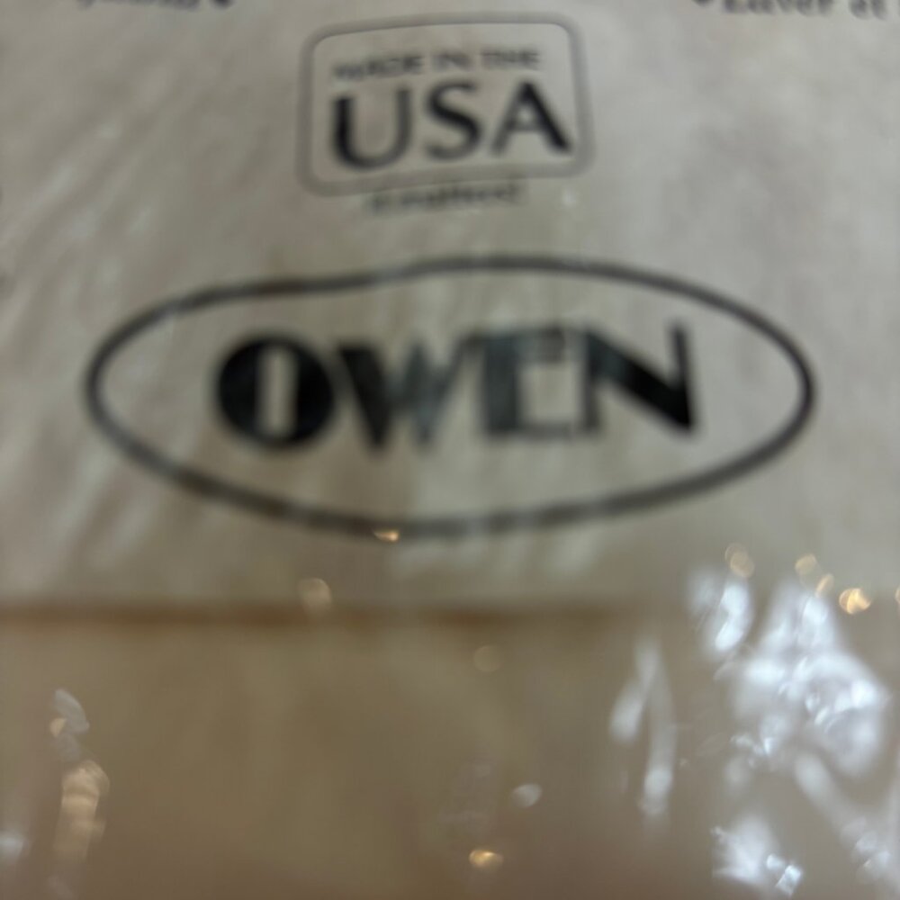 Plymouth 100% Polyester Cream Blanket NWT Vintage - Picture 8 of 11